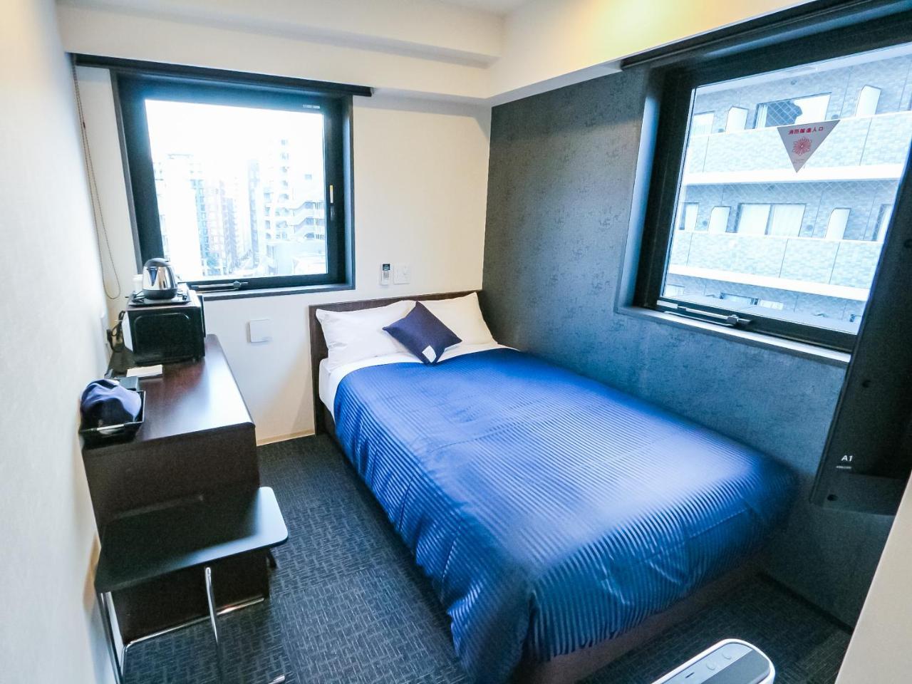 Hotel Livemax Tokyo Shintomicho Buitenkant foto